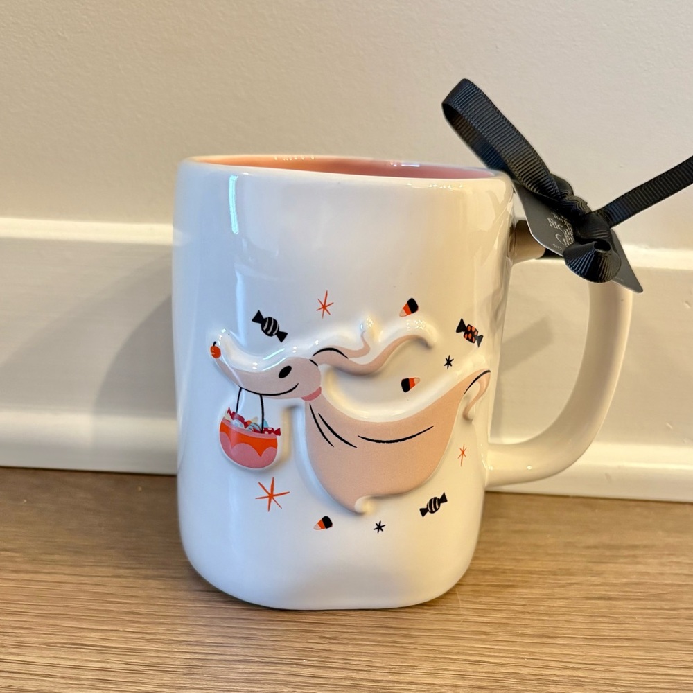NWT Rar Dunn New Tim Burton's Nightmare Before Christmas Zero Haunted Hound Mug